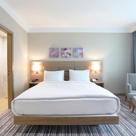 Hilton Garden Inn アドゥヤマン エクステリア 写真
