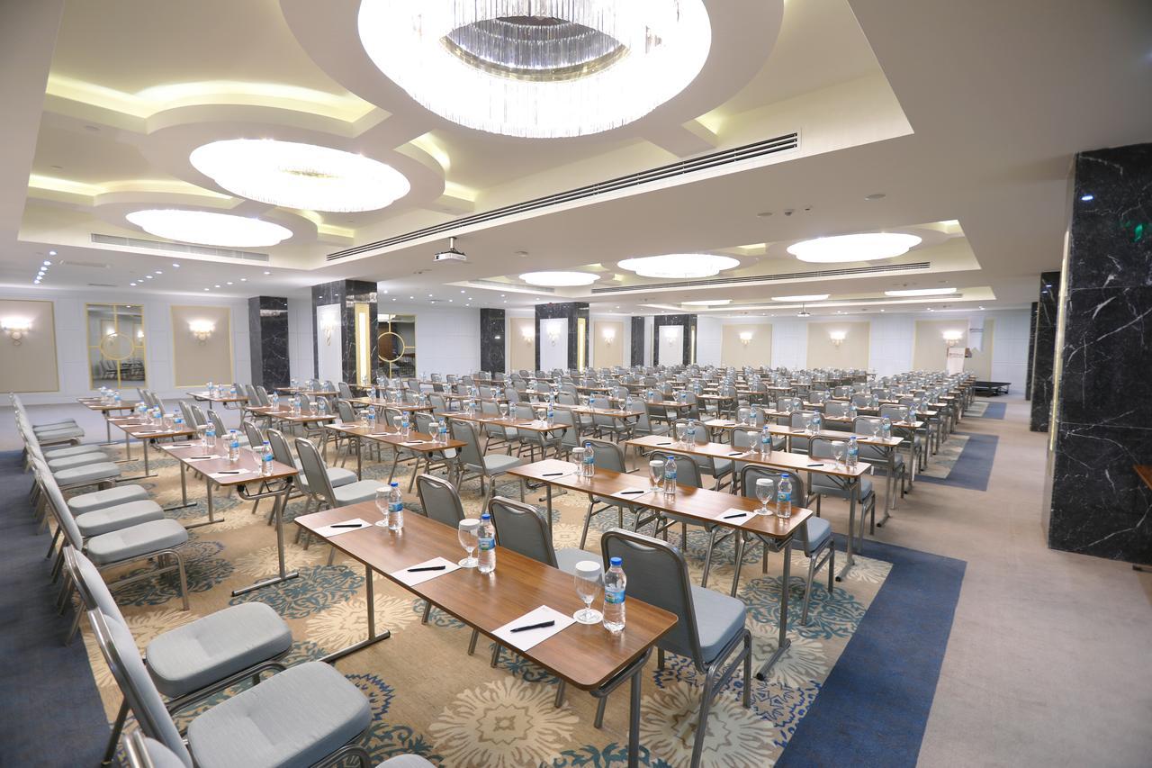 Hilton Garden Inn アドゥヤマン エクステリア 写真