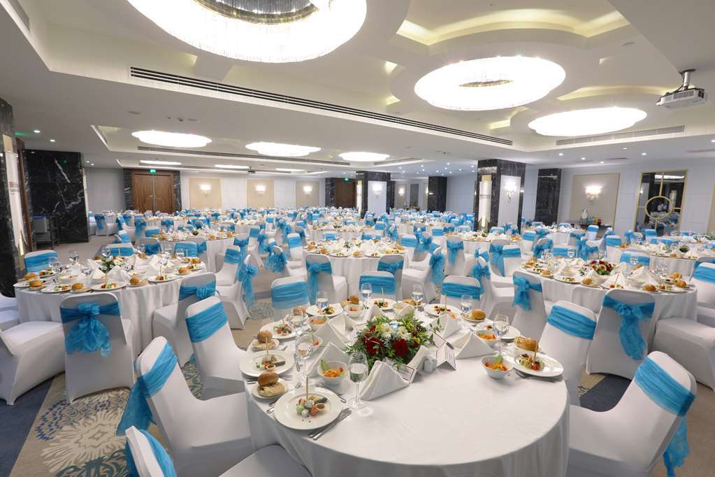 Hilton Garden Inn アドゥヤマン 設備 写真
