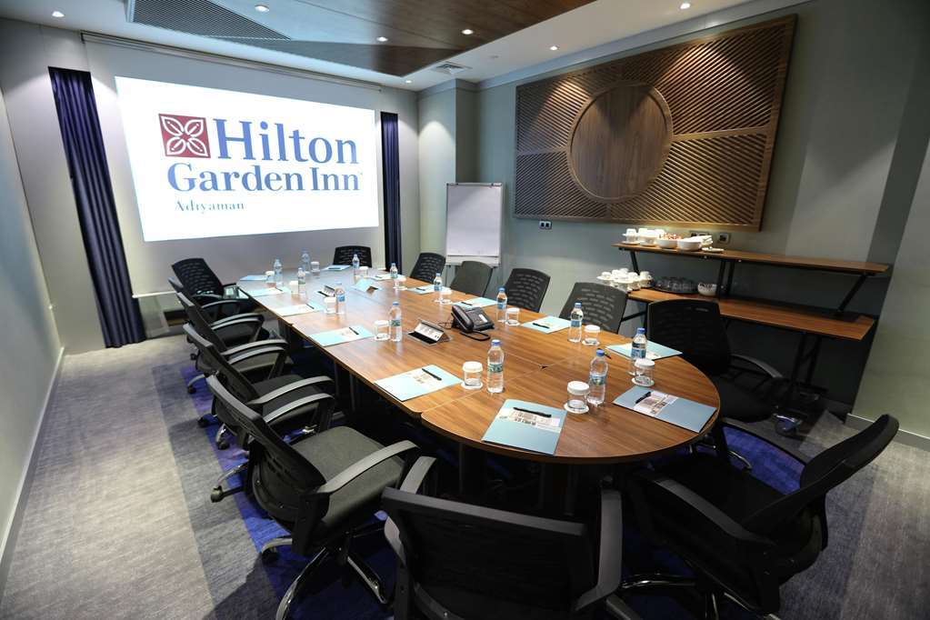 Hilton Garden Inn アドゥヤマン 設備 写真